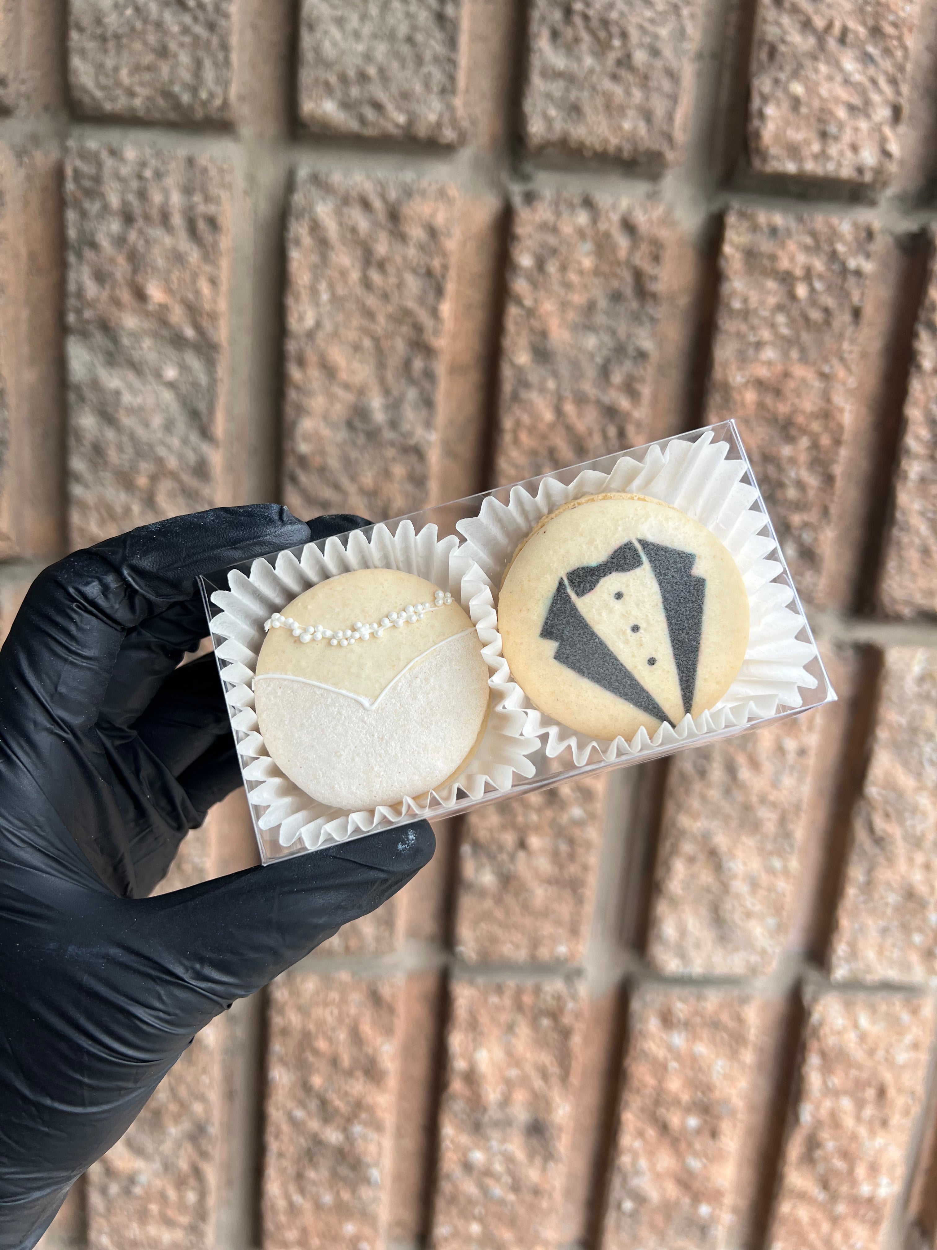 Bride and Groom macarons