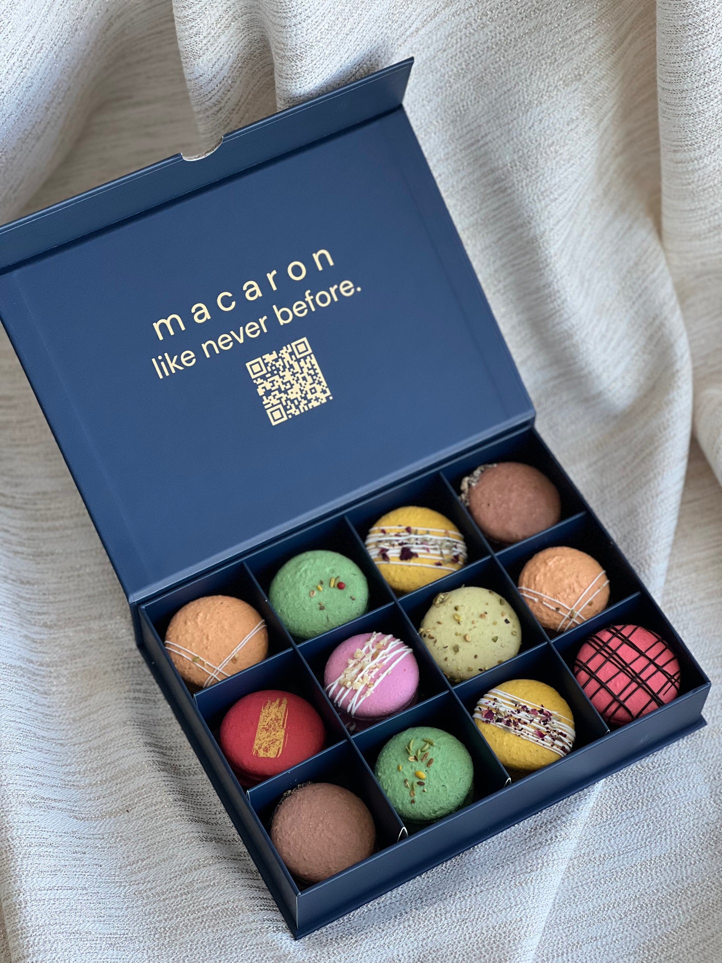 luxury 12 pack of macarons for gifting