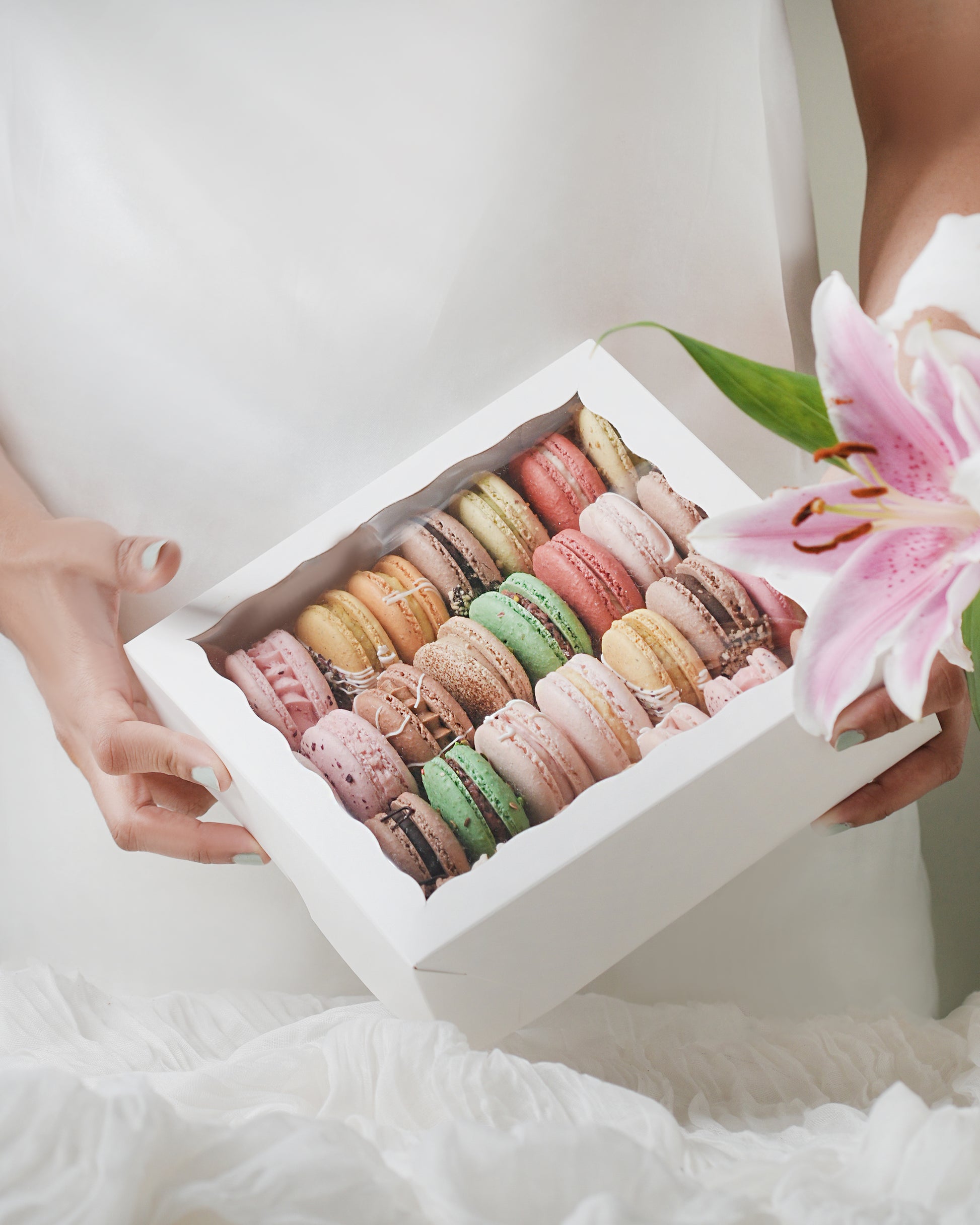 24 Pack Assorted Macarons - French Macarons